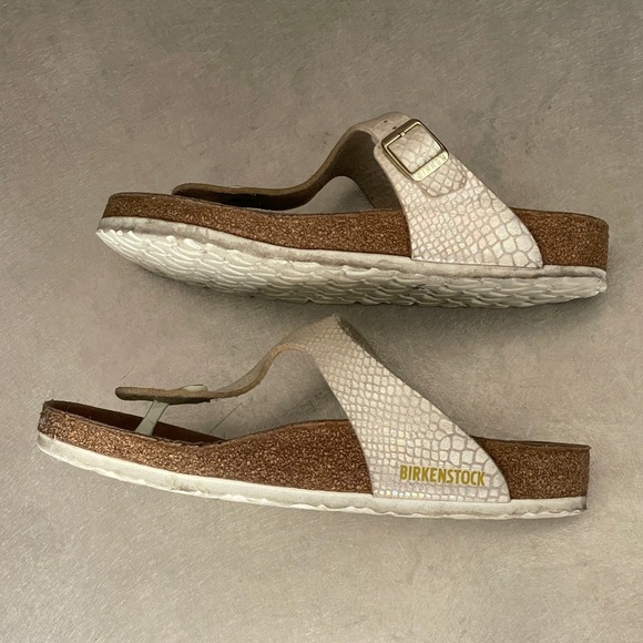 Silvery Pink Iridescent embossed leather Birkenstock Sandals, EU 40/US 9/9.5 - Picture 13 of 16